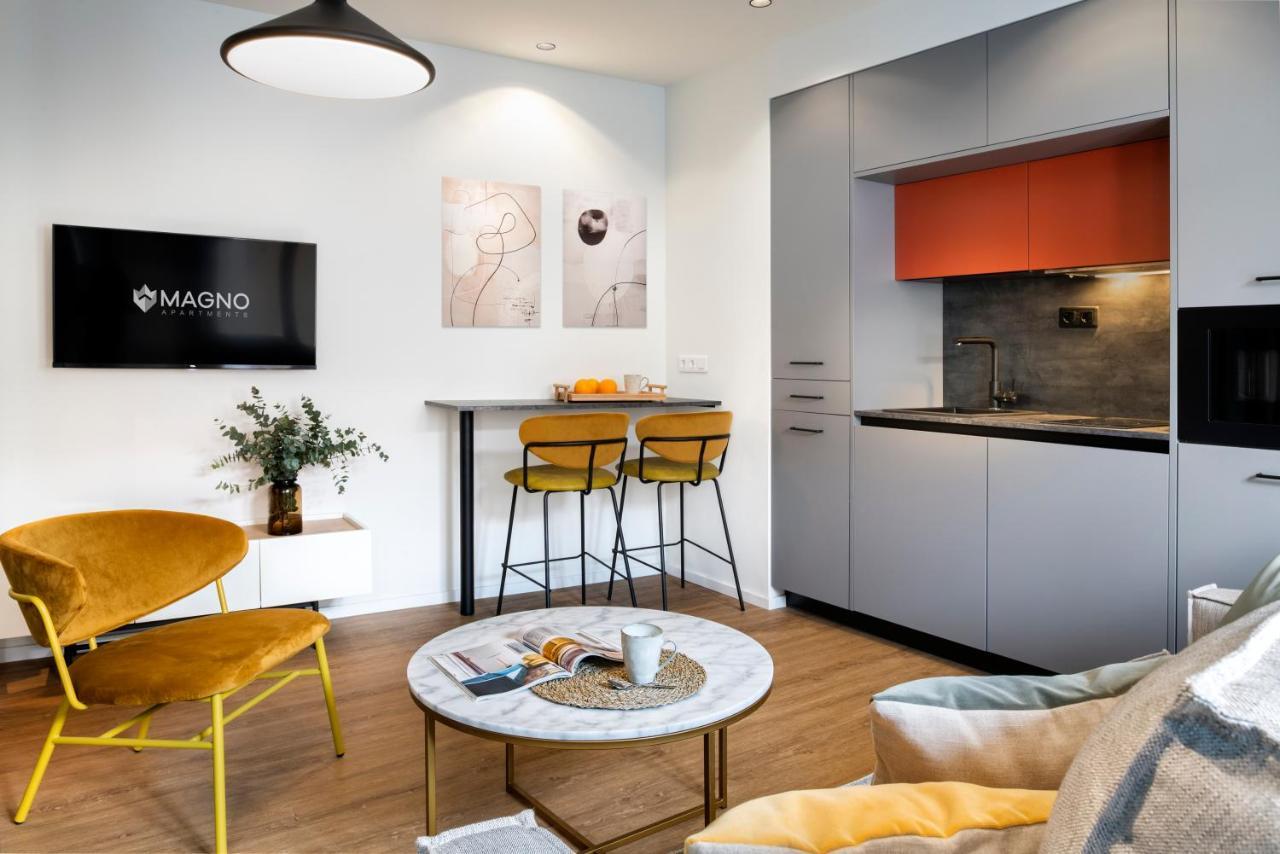 Magno Apartments Castilla เซบีญา ภายนอก รูปภาพ
